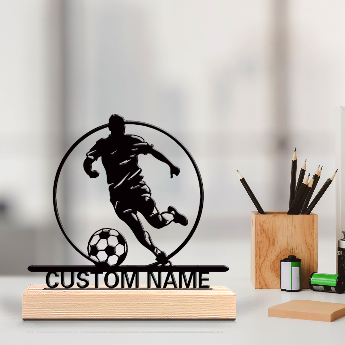Custom Soccer Player Metal Sta - Home Decor Unique recension och pris
